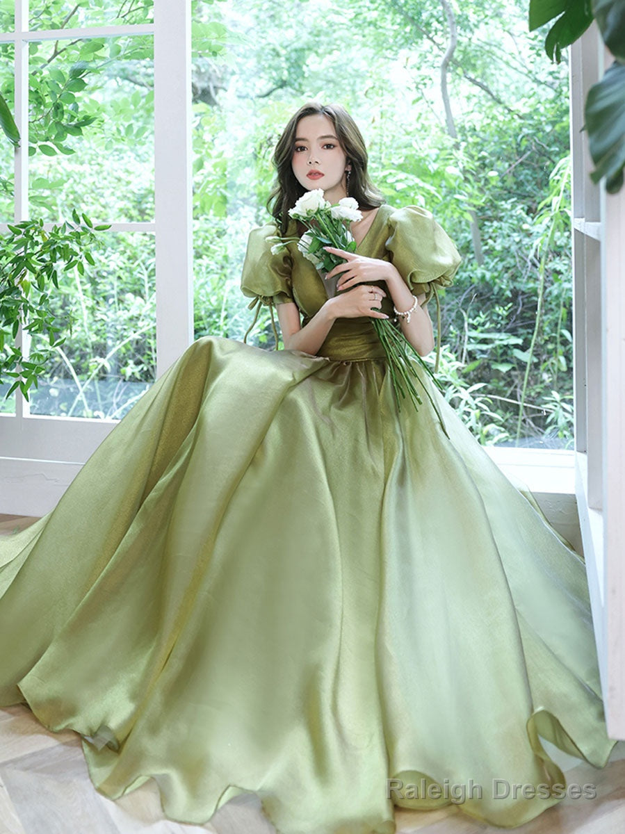 Elegant Green Tulle Long Prom Dress, Green Tulle Formal Dress Main image