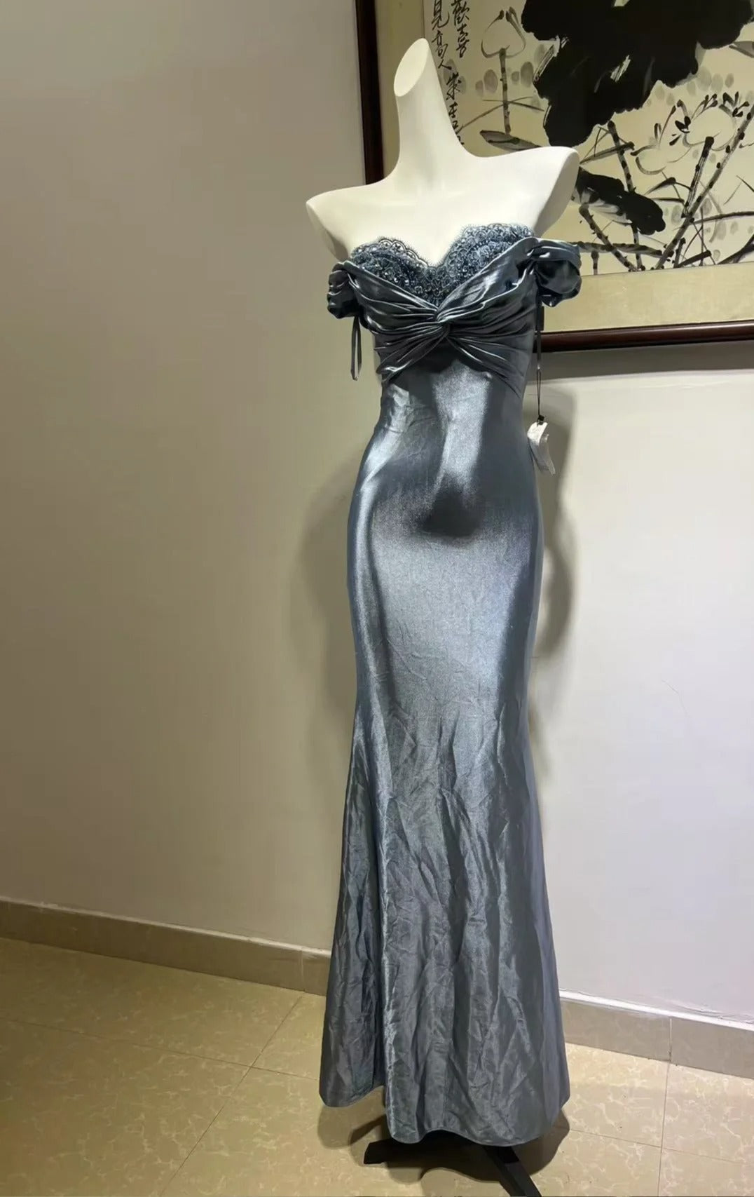 Elegant Grey-Blue Lace Knotted Satin Mermaid Long Formal Prom Dress Main image