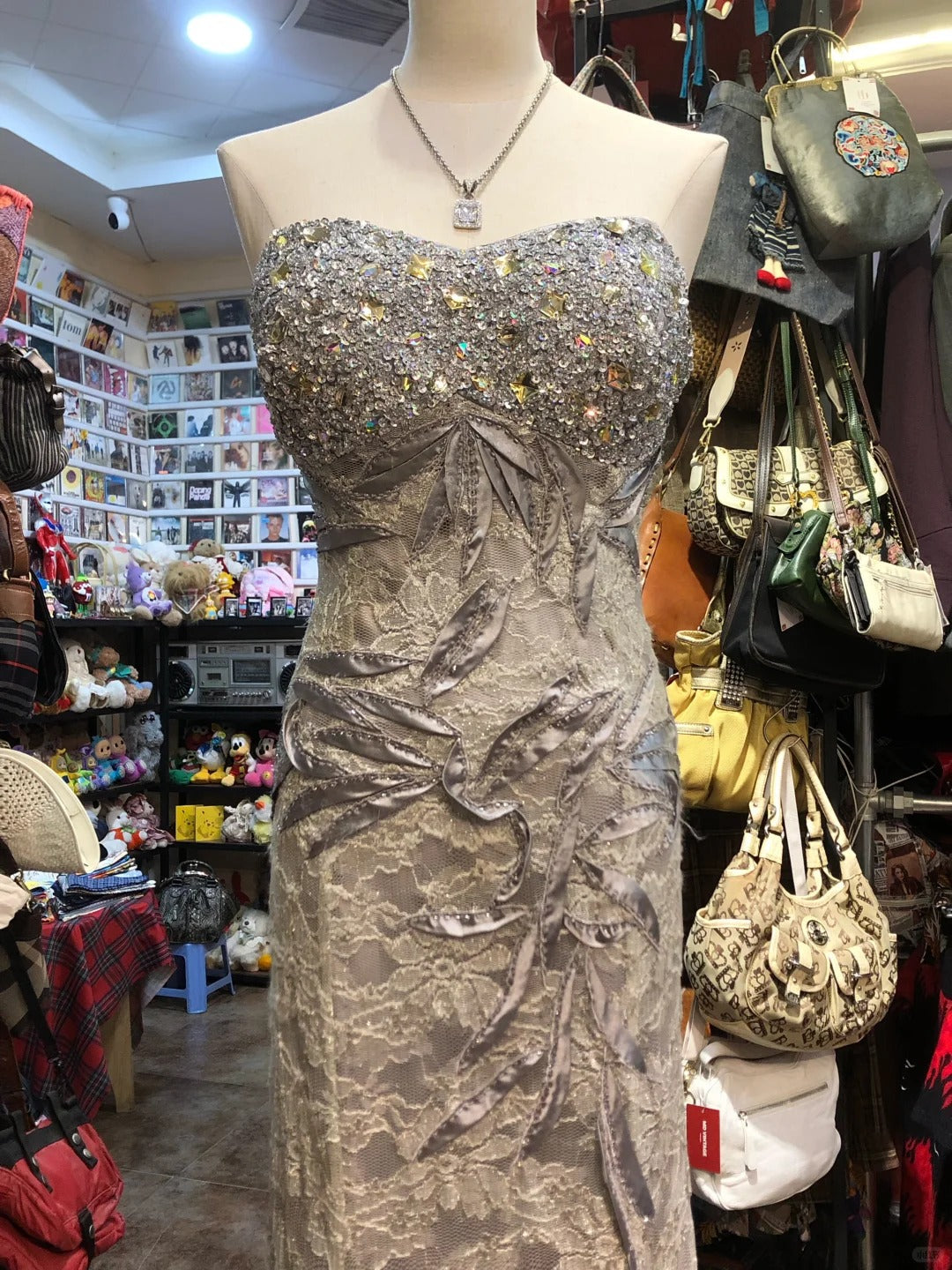 Elegant Grey Mermaid Strapless Sequined Lace Long Formal Prom Dress