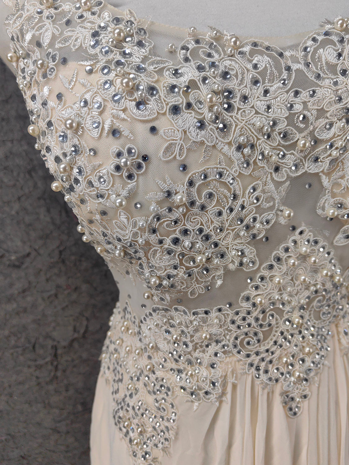 Elegant Ivory Cap-Sleeve Pearl Lace Chiffon Long Formal Prom Dress