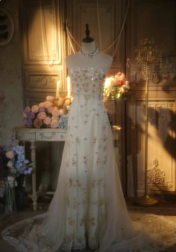 Elegant Ivory Strapless Beaded Floral Tulle Train Long Formal Prom Dress