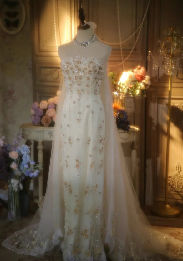Elegant Ivory Strapless Beaded Floral Tulle Train Long Formal Prom Dress