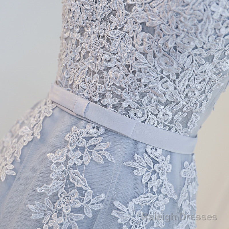 Elegant Lace Appliques Tea Length Bridesmaid Prom Dress