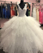 Elegant Lace Embroidery V-Neck Organza Ruffles Ball Gowns Quinceanera Dresses