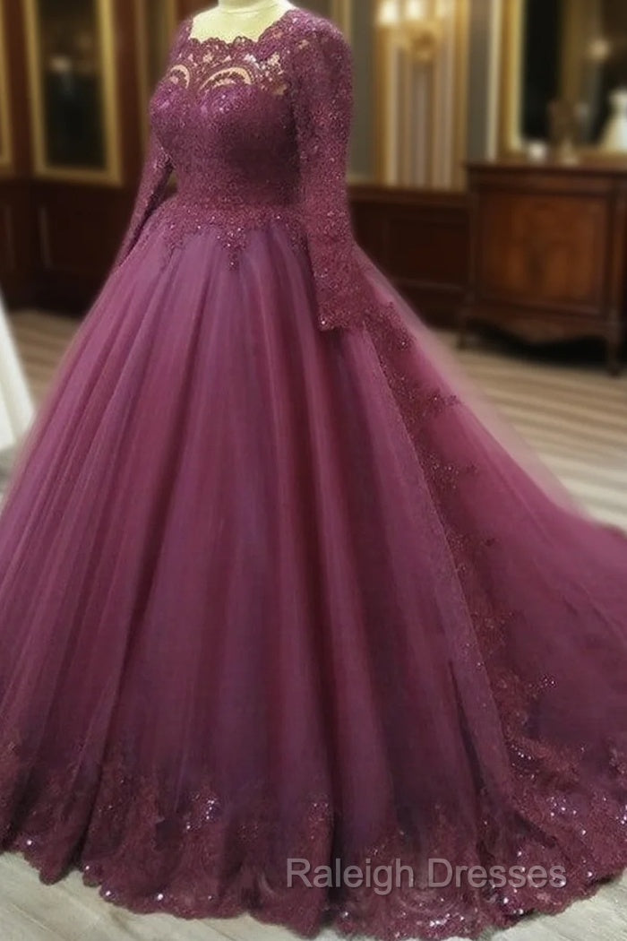 Elegant Lace Long Sleeves Prom Ball Gown Dress