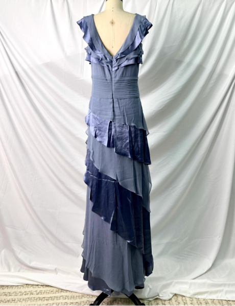 Elegant Layered Gradient Gray-Blue Slim-Fit V-Neck Ruffled Tiered Chiffon Long Formal Prom Dress Secondary image