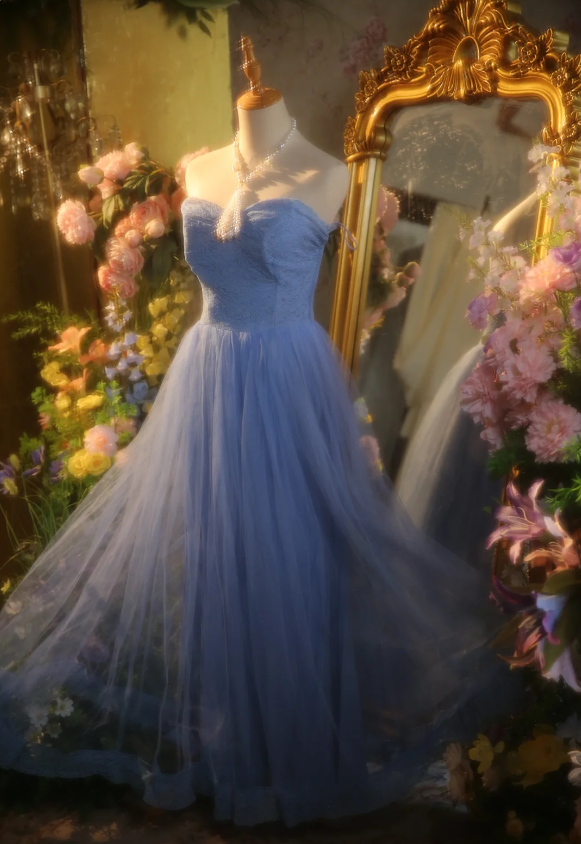Elegant Light Blue A-Line Sweetheart Neckline Lace Tulle Long Formal Prom Dress