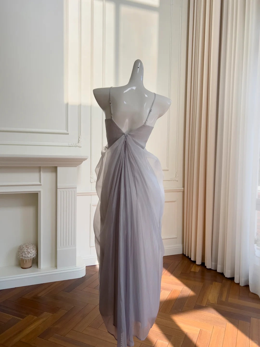Elegant Light Purple Strappy V-Neck Chiffon Long Formal Prom Dress