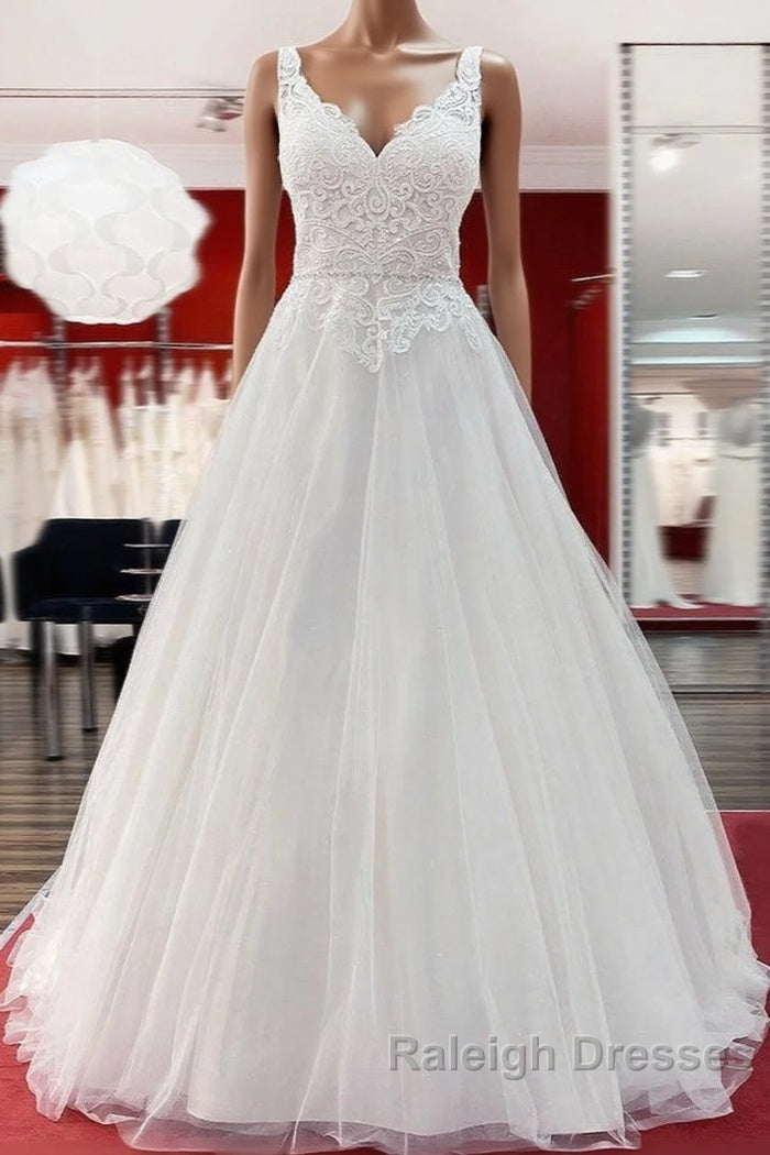 Elegant Long A-line Princess Tulle Sweetheart Ruffles Wedding Dress Main image