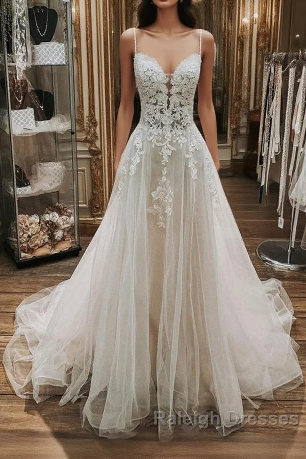 Elegant Long A-line V Neck Spaghetti Straps Lace Tulle Wedding Dresses Main image