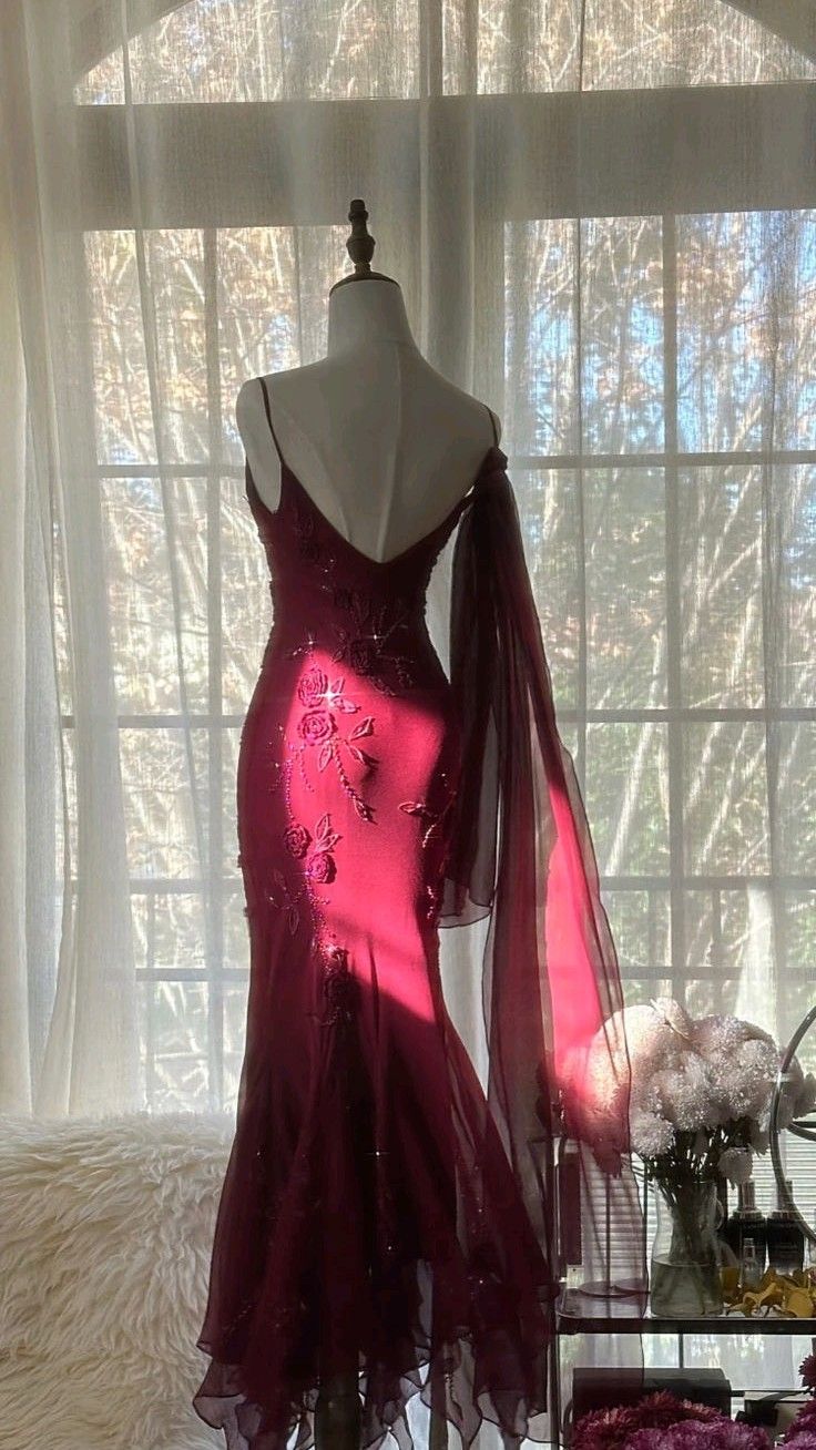 Elegant Mermaid Spaghetti Straps Burgundy Chiffon Prom Dresses Inspiration Trending Evening Gowns Formal Party Prom Dress