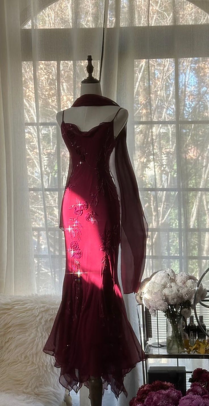 Elegant Mermaid Spaghetti Straps Burgundy Chiffon Prom Dresses Inspiration Trending Evening Gowns Formal Party Prom Dress Main image