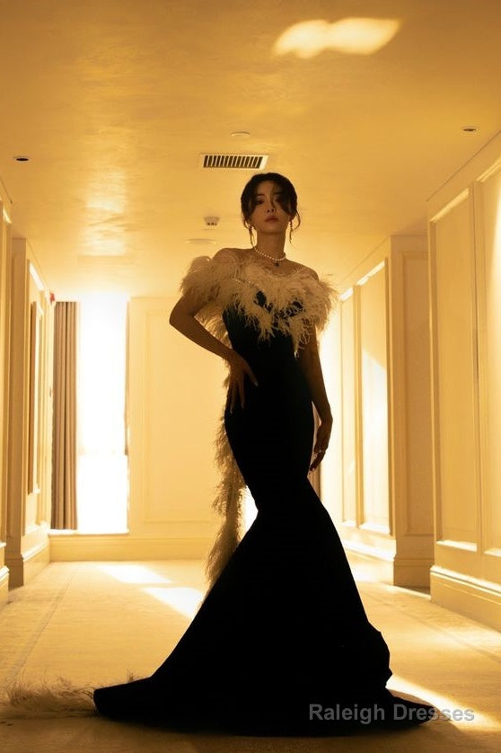 Elegant Mermaid Strapless Black Velvet Prom Dresses Long Formal Dress Secondary image