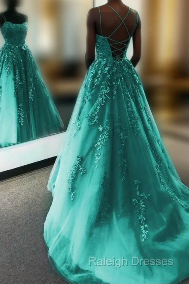 Elegant Mermaid Tulle Prom Dress With Appliques Main image