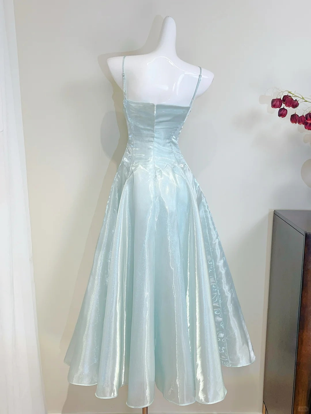 Elegant Mint Green A-Line Strappy Satin Formal Prom Dress