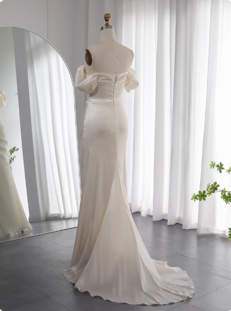 Elegant Mint Green Mermaid Strapless Rhinestone Hotfix Slit Satin Long Formal Prom Dress