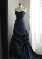 Elegant Navy Blue Mermaid Pleated Satin Long Formal Prom Dress