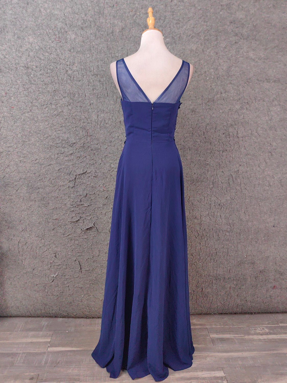 Elegant Navy Blue Spaghetti Strap Lace Ruffled Chiffon Long Formal Prom Dress