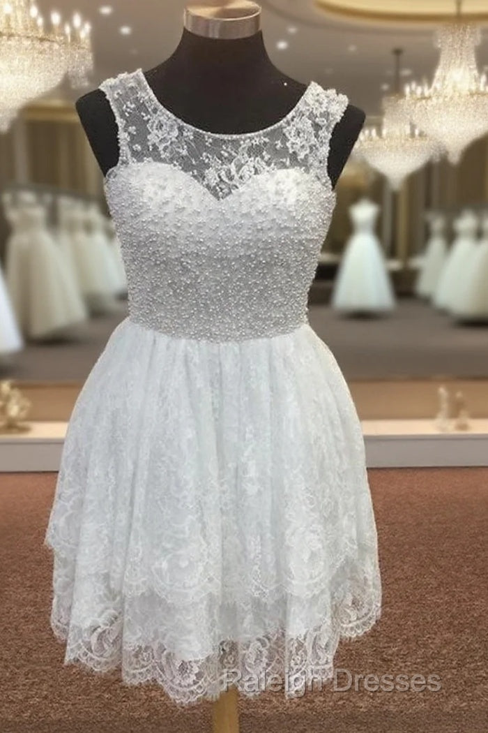 Elegant Pearl Beading White Lace Homecoming Dresses