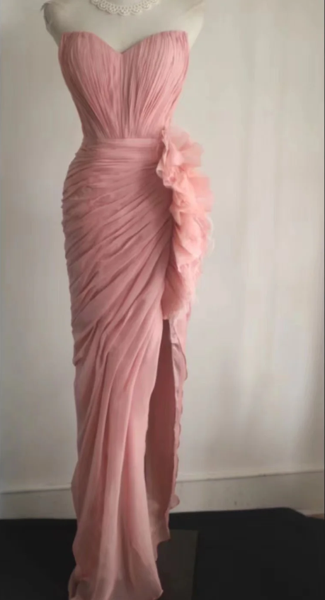 Elegant Pink 3D Floral Strapless High-Slit Chiffon Formal Prom Dress Main image