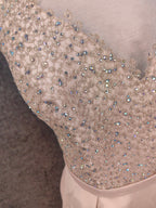 Elegant Pink Halter Neck V-Neck Rhinestone Lace Satin Long Formal Prom Dress