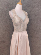 Elegant Pink Halter Neck V-Neck Rhinestone Lace Satin Long Formal Prom Dress