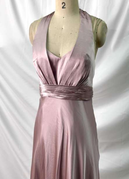 Elegant Pink Halter Neck V-Neck Slim-Fit Satin Long Formal Prom Dress Secondary image