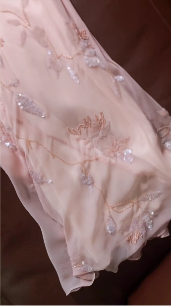 Elegant Pink Mermaid Draped Collar Leaf Sequin Beaded Chiffon Long Formal Prom Dress