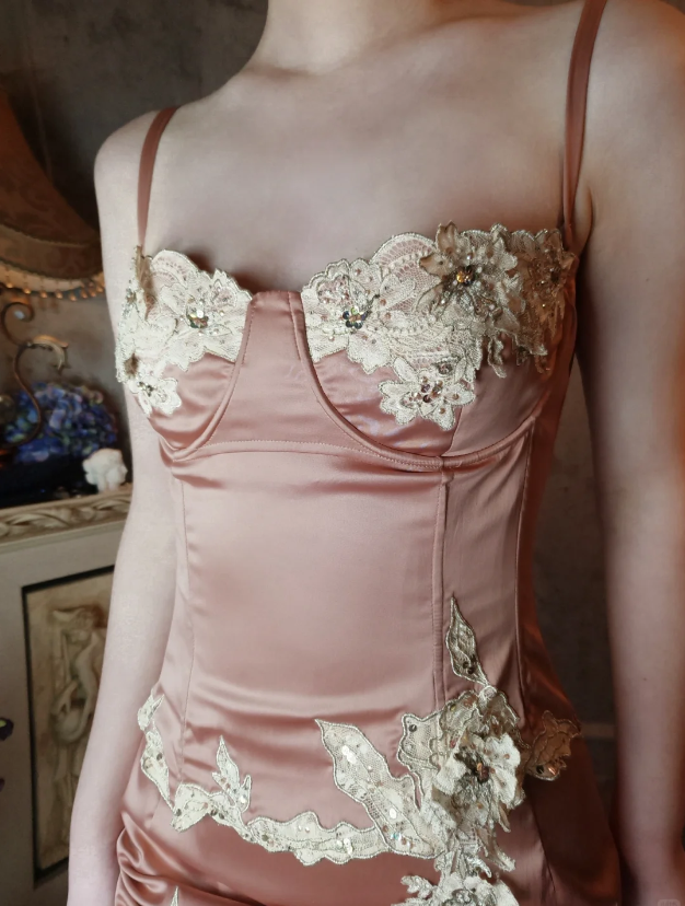 Elegant Pink Mermaid Spaghetti Strap Lace Embroidered Satin Formal Prom Dress