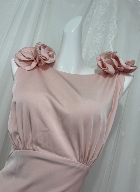 Elegant Pink Sleeveless 3D Floral Crew Neck Satin Long Formal Prom Dress