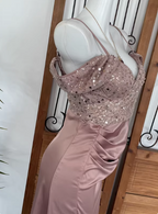 Elegant Pink Spaghetti Strap V-Neck Off-The-Shoulder Slit Sequin Satin Long Formal Prom Dress