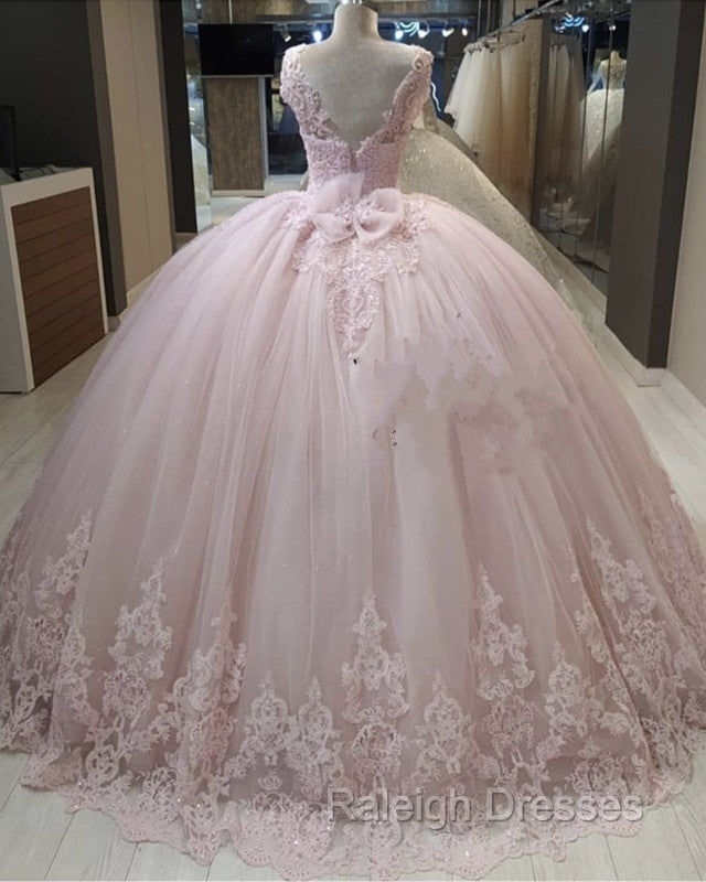 Elegant Quinceanera Dresses Tulle Ball Gown Appliques Secondary image
