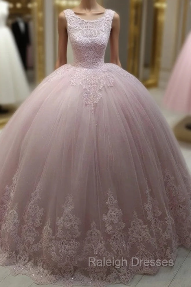 Elegant Quinceanera Dresses Tulle Ball Gown Appliques Main image