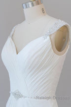 Elegant Ruffle Beading Chiffon Sheath Wedding Dresses