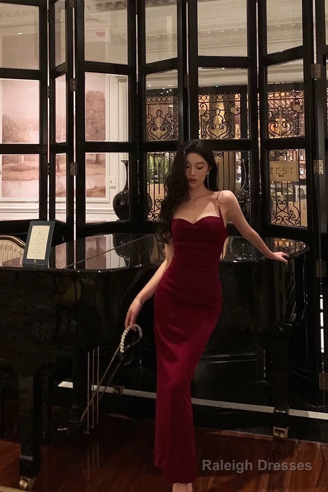 Elegant Sheath Spaghetti Straps Red Velvet Prom Dresses Birthday Outfits Evening Gown