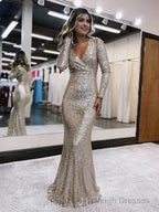 Elegant Sheath V-Neck Long Sleeves Sequin Prom Dress