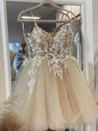 Elegant Spaghetti Straps A-Line Tulle Applique Short Homecoming Dresses Online,
