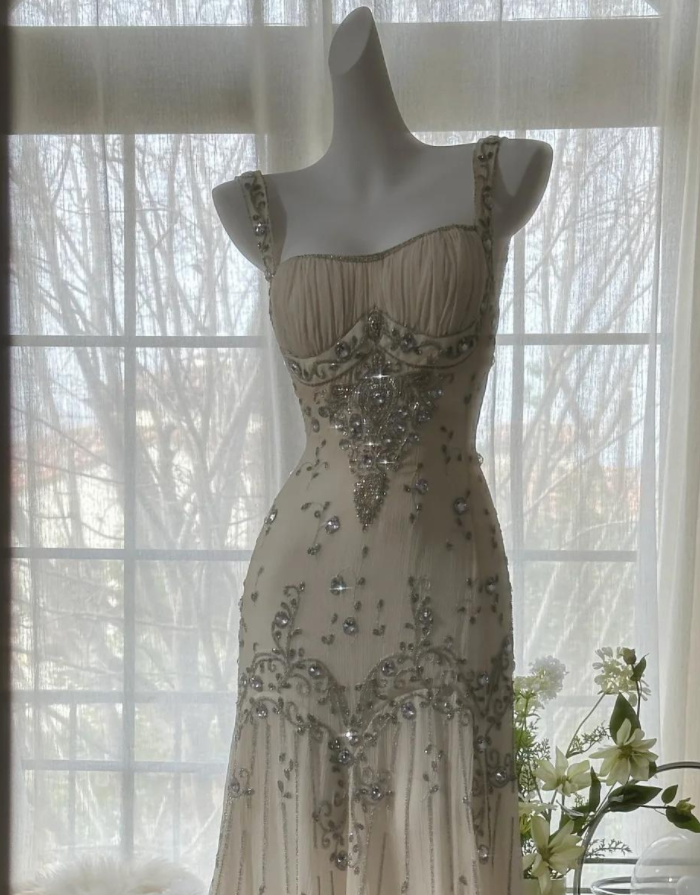 Elegant Spaghetti Straps Apricot Beaded Chiffon Mermaid Gown Vintage Backless Prom Dresses Secondary image