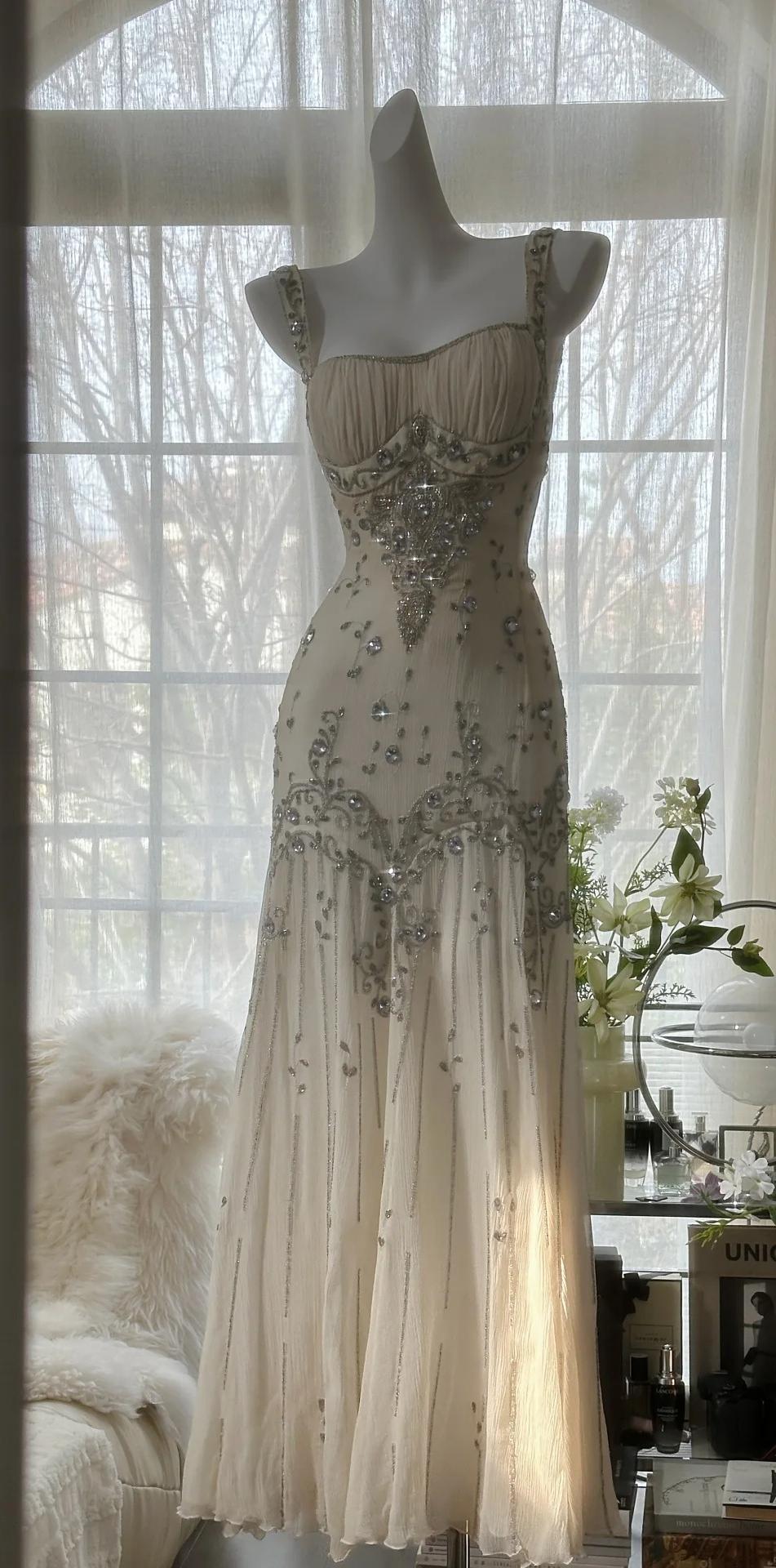 Elegant Spaghetti Straps Apricot Beaded Chiffon Mermaid Gown Vintage Backless Prom Dresses Main image