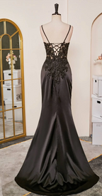 Elegant Black Spaghetti Straps Prom Dress Satin Sheath Prom Dress Long With Slits