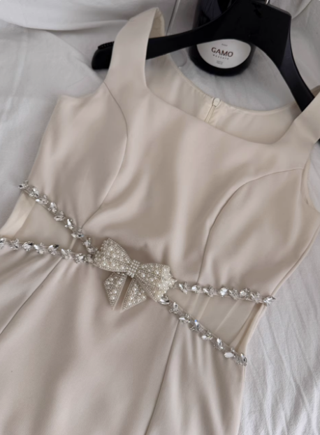 Elegant Square Neck Sleeveless Hollow Diamond Birthday Short Skirt Homecoming Dress