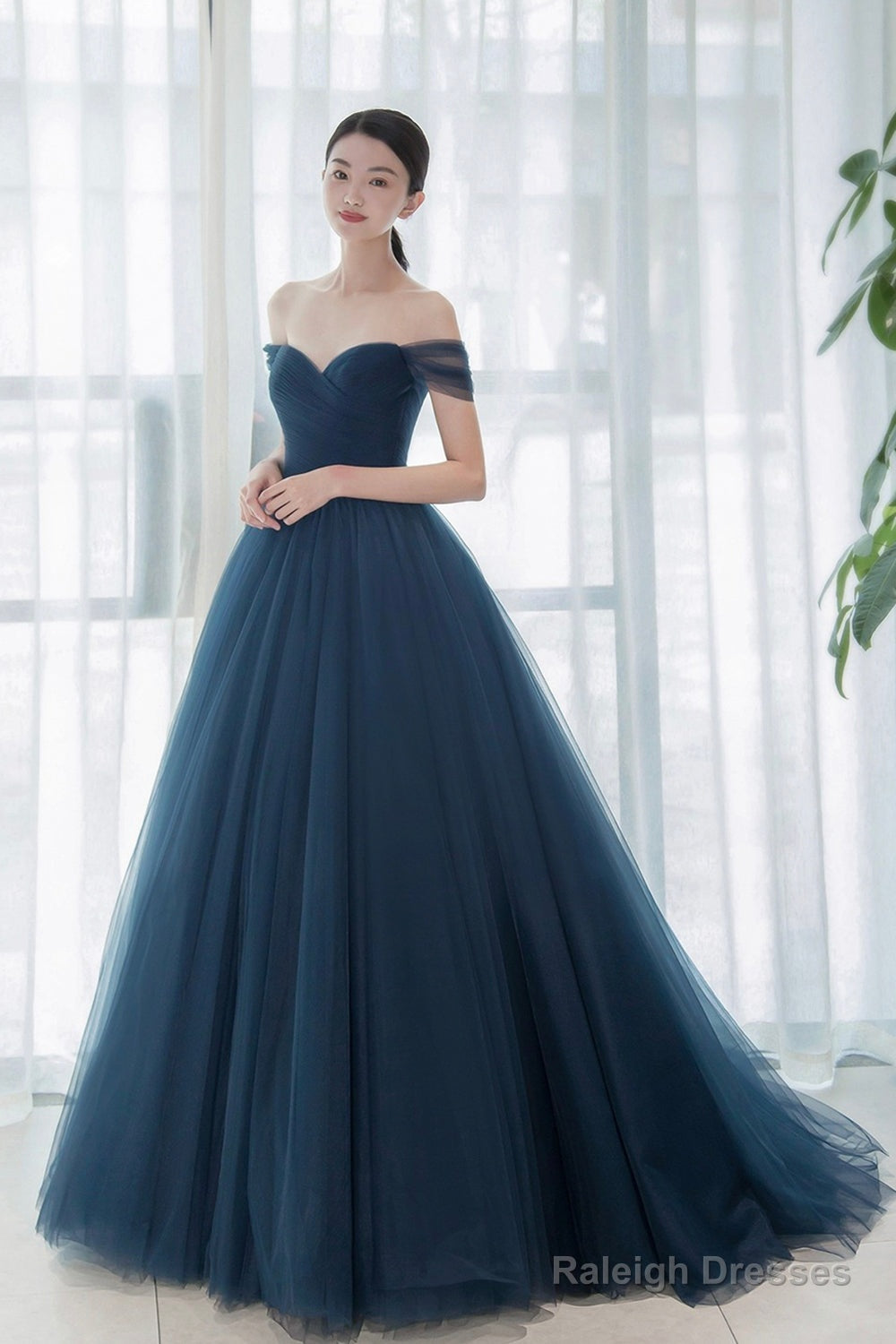 Elegant Tulle Long A-Line Prom Dress, Blue Off The Shoulder Evening Dress Secondary image