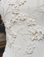 Elegant White Mermaid Spaghetti Strap U-Neck 3D Foral Embroidery Chiffon Formal Prom Dress