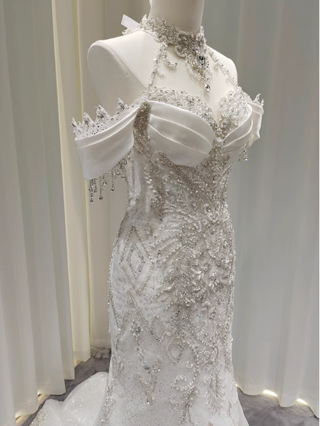 Elegant White Mermaid Train Halter Off-The-Shoulder Beaded Lace Tulle Formal Prom Dress Secondary image