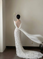 Elegant White Mermaid Train V-Neck Lace Wedding Dress