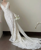 Elegant White Mermaid Train V-Neck Lace Wedding Dress