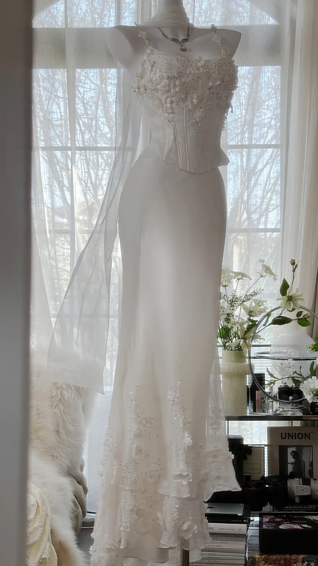 Elegant White Strap Herringbone Beaded Chiffon Prom Gown Formal Prom Dress Main image