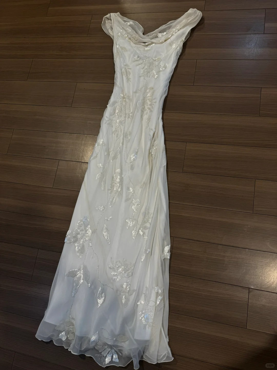 Elegant White Swing Neck Sequin Chiffon Long Formal Prom Dress