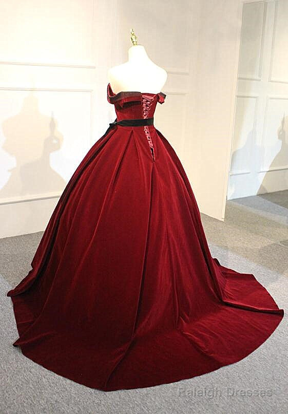 Elegant Wine Red Velvet Sweet 16 Gown With Belt, Off Shoulder Party Gown Secondary image