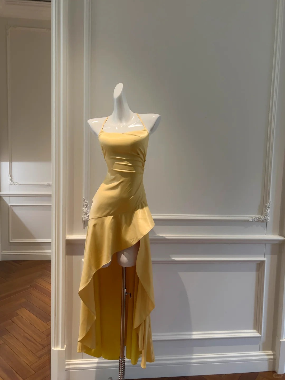 Elegant Yellow Irregular Halter Neck Satin Short Front Long Back Formal Prom Dress Main image